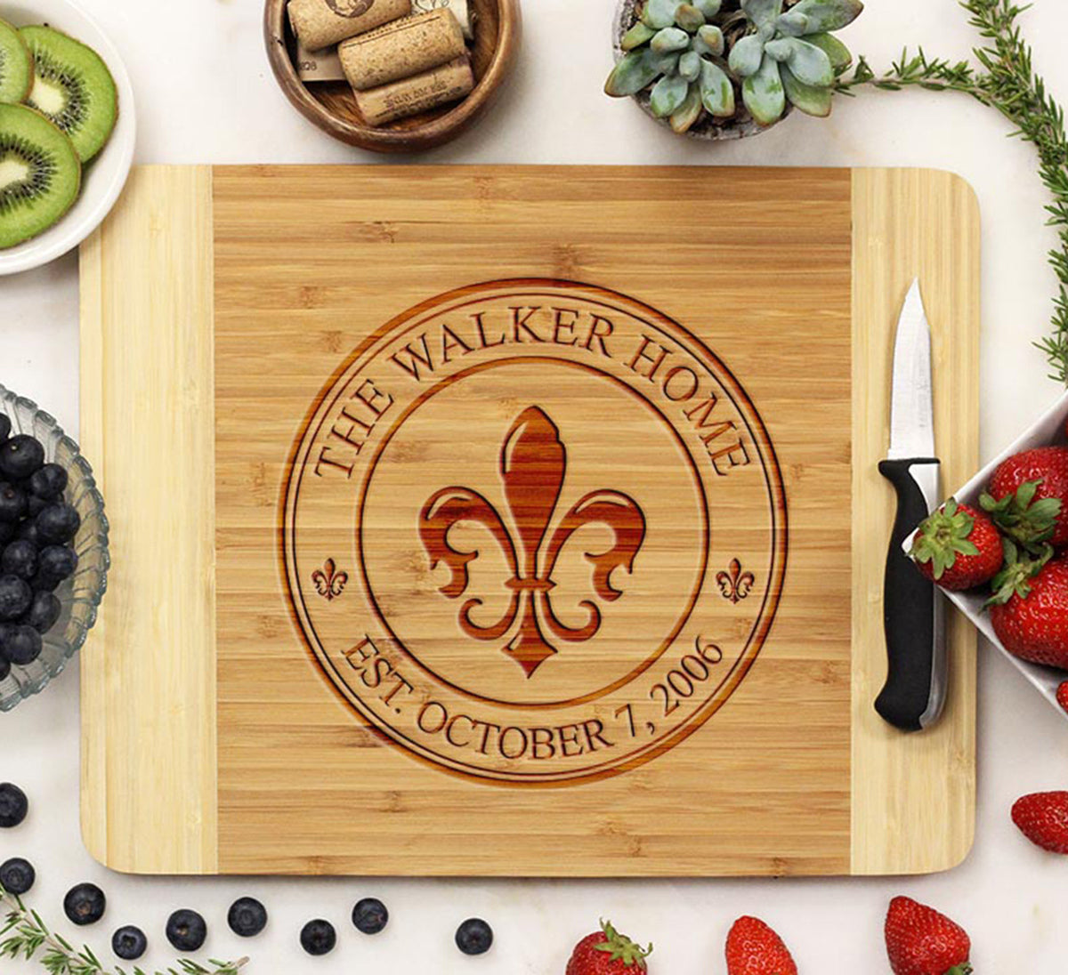 DIY – Painted cutting board – By Wilma