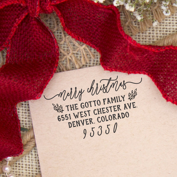 Return Address Stamp "Merry Christmas With Mistletoe"