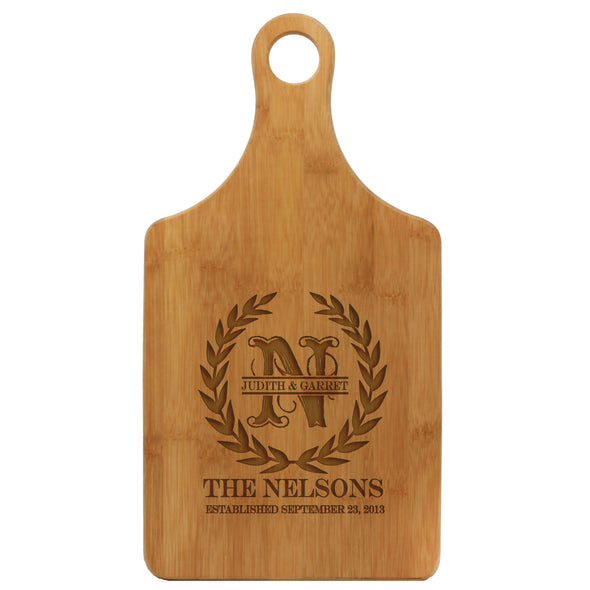 Paddle Cutting Board Olive Wreath "The Nelsons"
